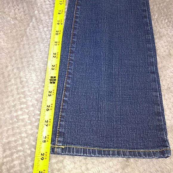 Old Navy ~ Classic Dark Wash Stretch Jeans {6S} - Picture 6 of 8